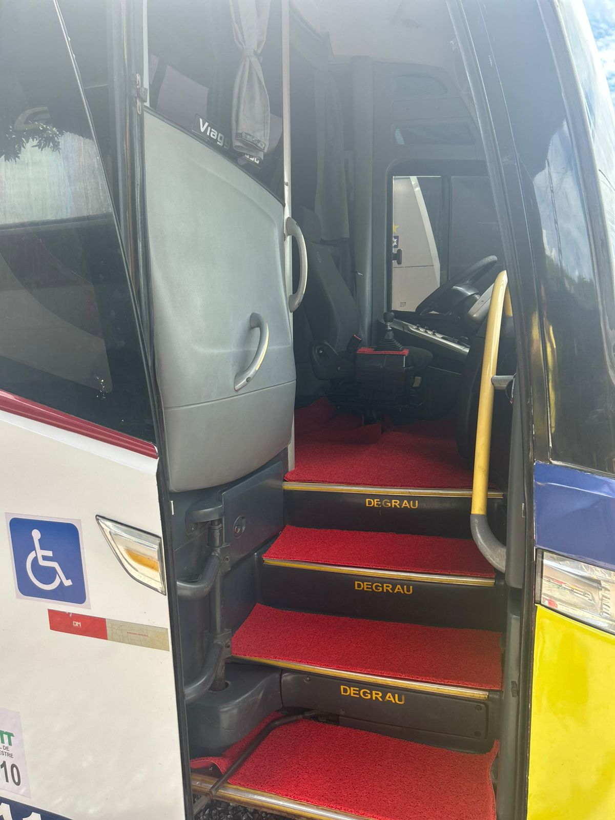 Ônibus para empresas e excursões